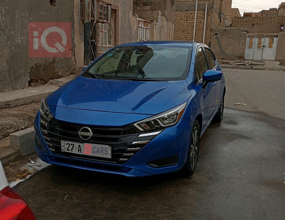 نیسان ڤێرسا